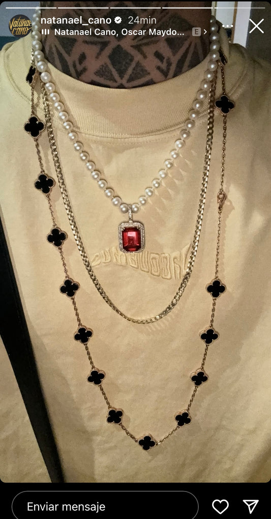 Dije (Natanael Cano)  rubí con cadena perla